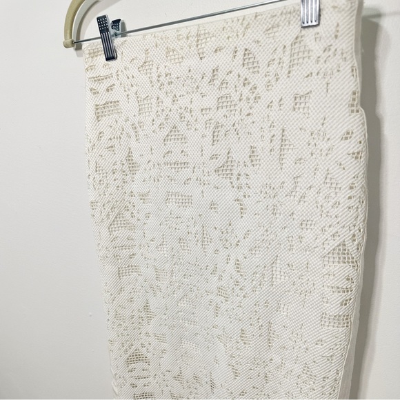 Rebecca Taylor Laser Cut Ivory Lace Pencil Skirt size 4 - Picture 3 of 5